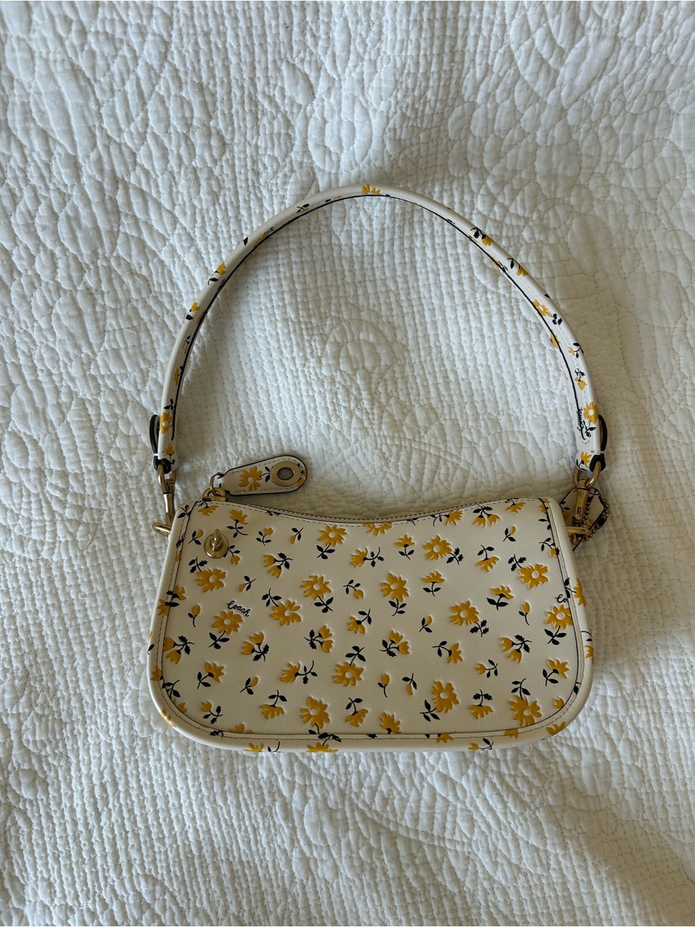 Coach floral Print White & Yellow Swinger 20 bag